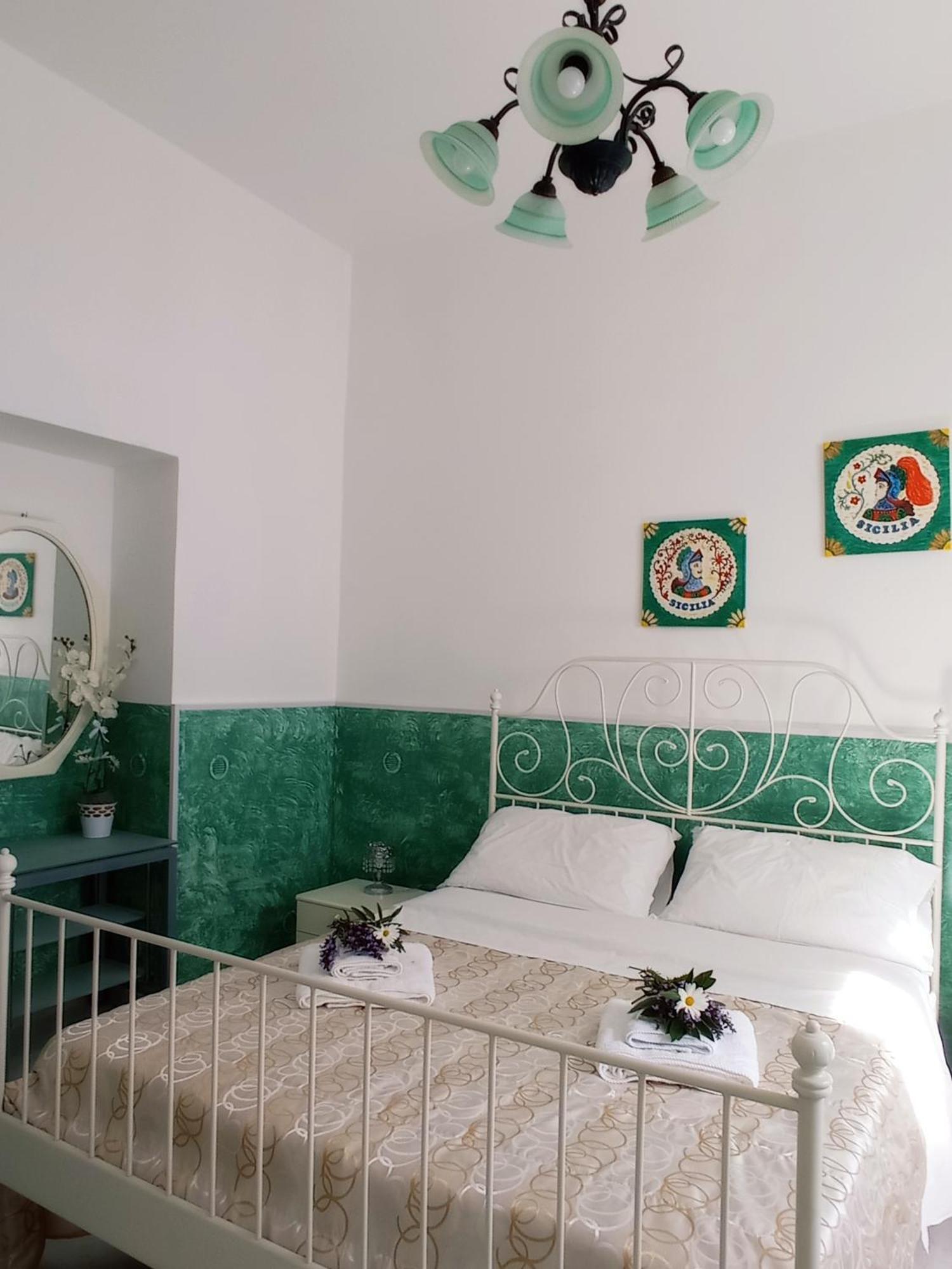 Mary Home - Casa Vacanza Taormina Oda fotoğraf